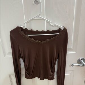 Brown Women's Lace-Trim Long Sleeve Top